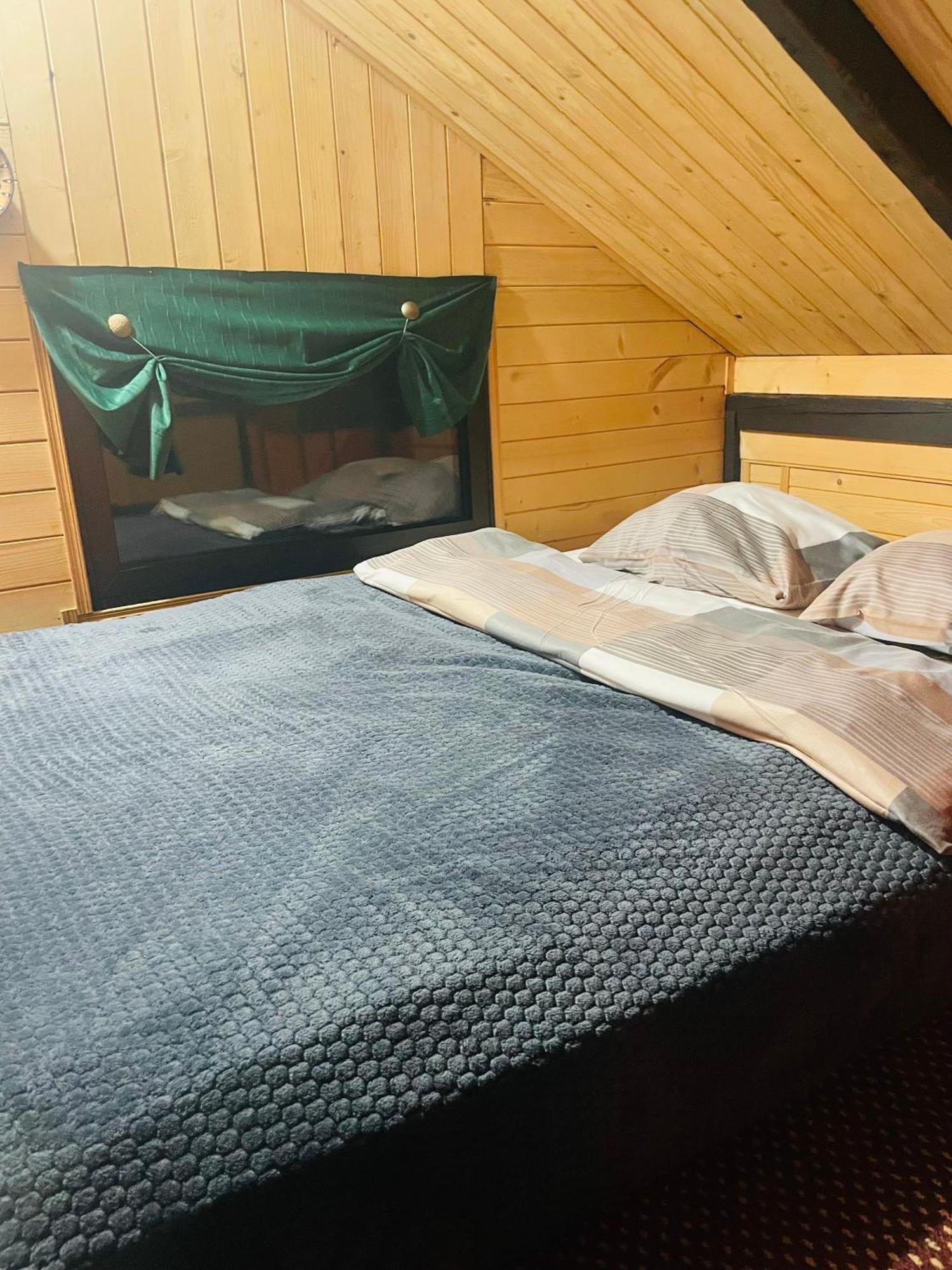 Romantyczna Chatka Pisarzowice  Eksteriør billede
