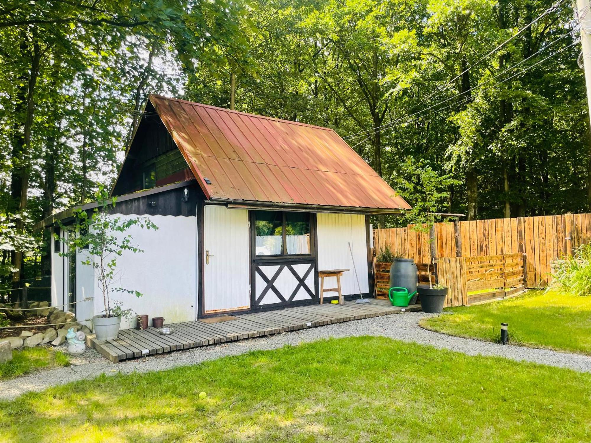 Romantyczna Chatka Pisarzowice  Eksteriør billede